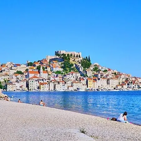 Lana Appartamento Šibenik